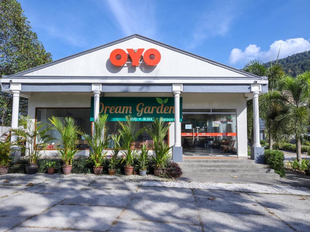 Oyo 89679 Dream Garden Resort Ayer Hangat エクステリア 写真
