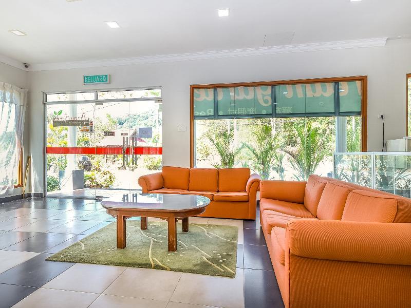 Oyo 89679 Dream Garden Resort Ayer Hangat エクステリア 写真